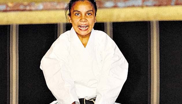 Amanda compite en kata individual femenino.(Anyansi Gamez)