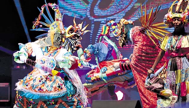 Participación del Ballet Image, dirigido por Rigoberto Rodríguez.