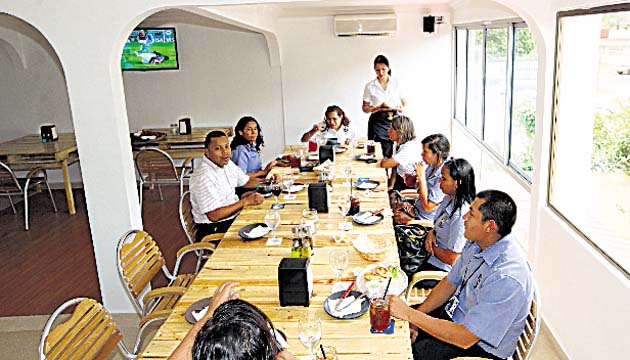 Inauguración. El restaurante que homenajea al panameño, el Milanesa House by ‘Cascarita’ Tapia, ya atiende a los clientes, pero se inaugurará oficialmente el próximo día 13.