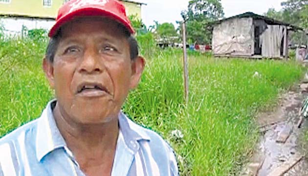 Existen dudas sobre el proyecto. Francisco Molina - Residente de La Solución: El lugar está bastante feo y entre más gente llega a levantar sus improvisadas casas aquí, peor se pone porque todos tiran basura donde sea y no cuidan ni mantienen limpia el área.