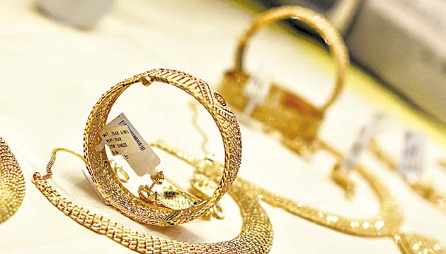 En la India se utiliza el oro de 24 quilates.(Bloomberg.)
