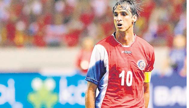 Bryan Ruiz es parte importante de la selección de Costa Rica.(Archivo)