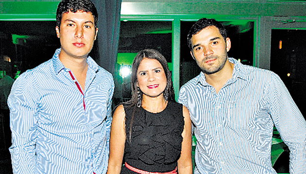 4. Mateo Hincapié, Jackeline Rodríguez y Mateo Jaramillo.