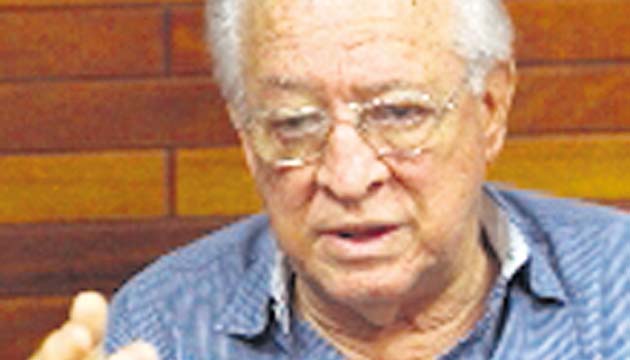 Darío Vallarino - empresario: Tenemos una situación difícil por la seguridad de los trabajadores, las autoridades están haciendo los esfuerzos para volver a la normalidad en Puerto Caimito.