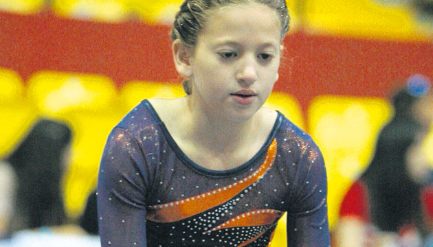 3. Rochelle Fajgenbaum, del Club Marbella, en barras asimétricas.