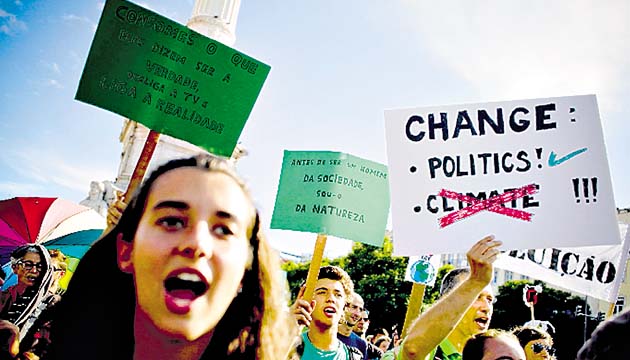 En Portugal se unieron al llamado de la ONU.(AP)