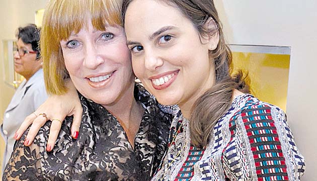 8. Claudia Ferrer Moreno y Ariana Arias.