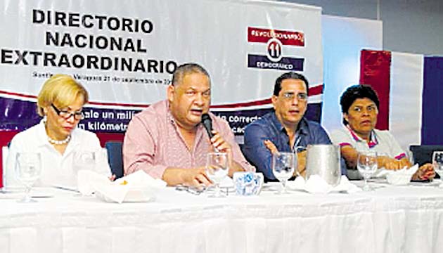 El PRD debe elegir un CEN permanente desde mayo 2015