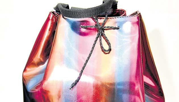 6. Las propuestas de color metálico, que se mezclan con diversos tonos, son otras de las opciones que presentará Geniesse, una chica original y creyente de la moda y las nuevas tendencias.