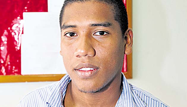 Luis Aldeano - Vocero estudiantil