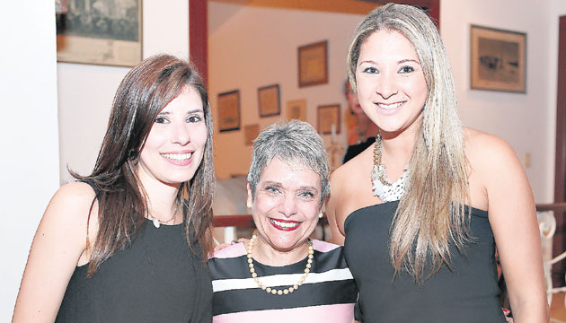 7. Ana García, Irene Cabrera y Lissa García.