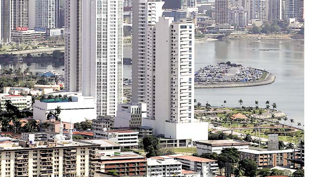 Crecimiento. Cabe destacar que el mercado de seguros en Panamá ha tenido un importante crecimiento de un 10.4% hasta el mes julio de este año, en comparación con el mismo periodo de 2013, según lo certifica la Contraloría General de la República, a través del Instituto Nacional de Estadísticas y Censo (Inec).