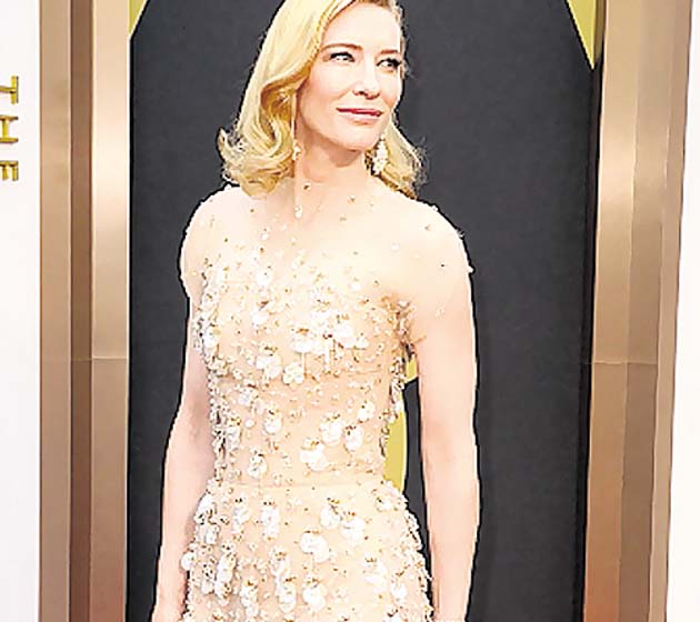 Cate Blanchett. Recibió el Óscar a mejor actriz 2014 ataviada del diseñador.