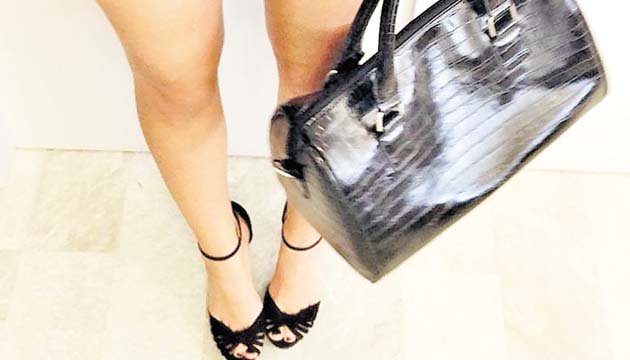 Algunas comparten tanto sus zapatos y carteras. (Archivo.)