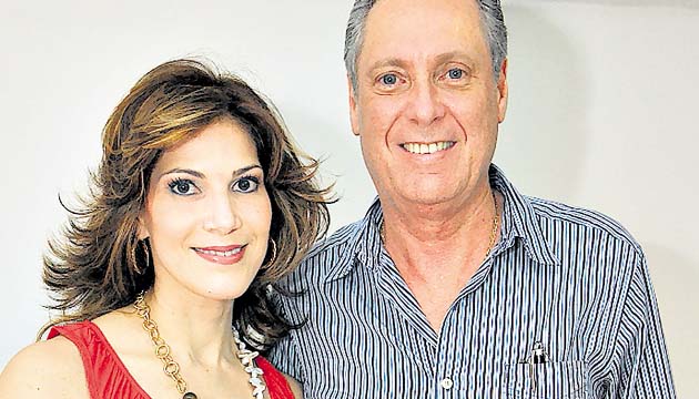 6. María del Carmen de Malek y Enrique Malek.
