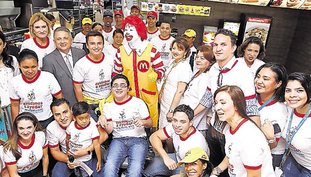 Con mucha alegría empezó el McDía Feliz.