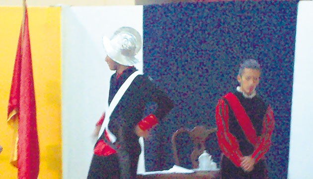 Escena del complot contra Ayara.