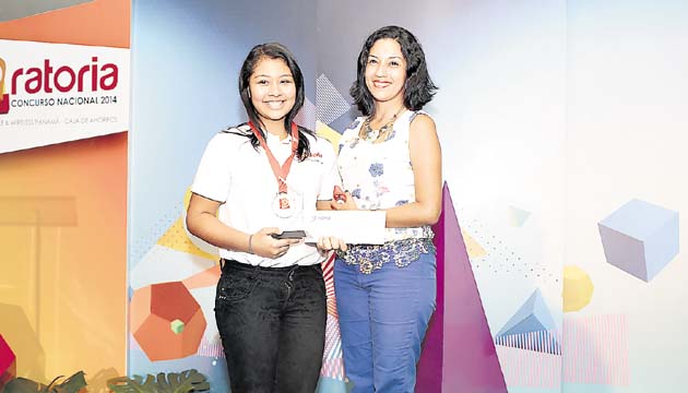 Lilia Castillo, de Chiriquí, recibió un curso de inglés gracias a Epasa.