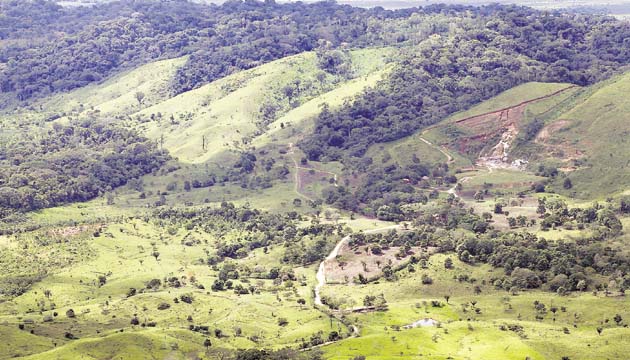 Definen ruta para Interconexión con Colombia. Para el 2015 se tiene previsto la aprobación de los estudios de Impacto Ambiental en ambos países. En el 2016 se espera licitar la construcción del proyecto para finalizar en el 2018.