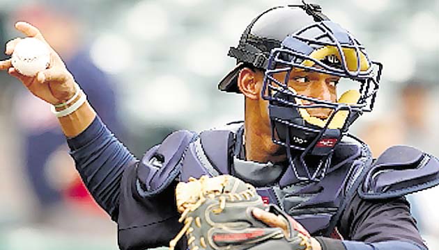 Canje de Gattis le daría más opciones a Bethancourt en 2015