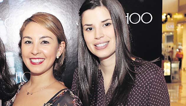 2. Natalia Aguilar y Judith Robledo.
