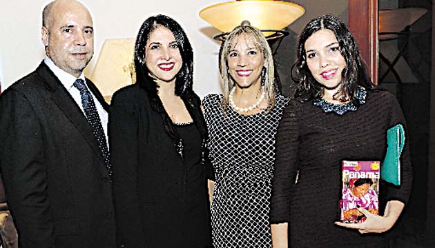 3. Patrick Lacotte, Ruby Michelle Rattry, Lily Rodríguez y Yireyza González.