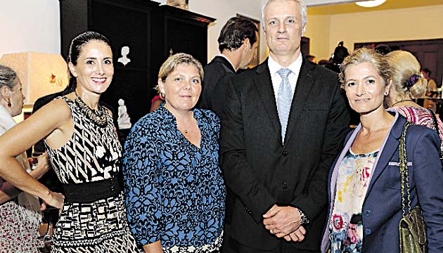5. Margari Yassini, Leticia Huisman, Guillaume Mounier y Myriam Patsalides.