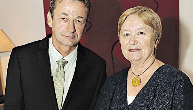 6. Philippe Demarsan y Elisabeth Puech.