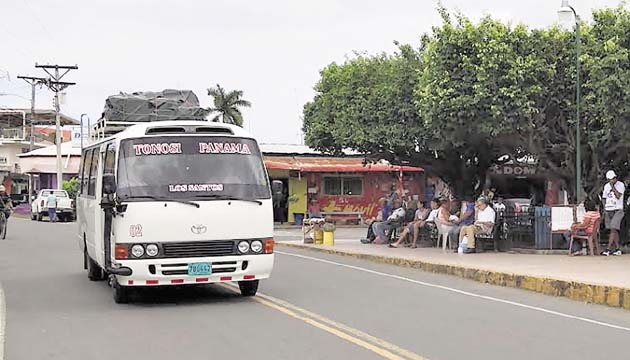 Este distrito, ubicado al sur de la península de Azuero, también acudirá a las urnas en el día de hoy. Serán 13 centros de votación los que estarán habilitados en la fecha y que contarán con 15 mesas, en las que están habilitadas para votar 5,604 personas.