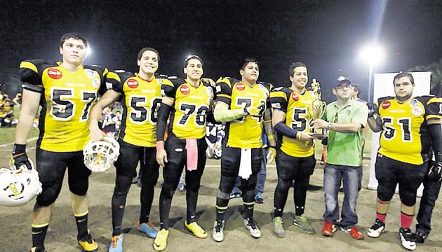 El premio a la mejor línea ofensiva se la llevaron los Kolts, al no permitir capturas.