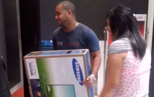 Black Friday Albrook. Foto/@Maite1805