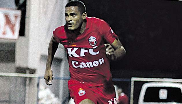 Johnny Ruiz, delantero del San Francisco de La Chorrera.(Archivo)