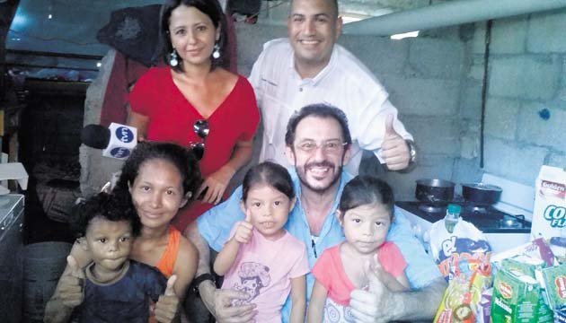 Rubén brindó su ayuda a través de ‘Toneladas de Esperanza’. (Archivo.)