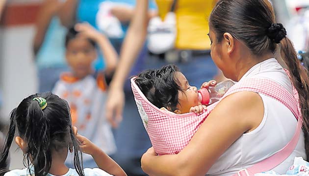 El 32% de los hogares panameños se componen de madres solteras.( Archivo)