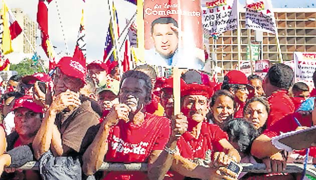Marchan en Caracas contra las sanciones de Estados Unidos()