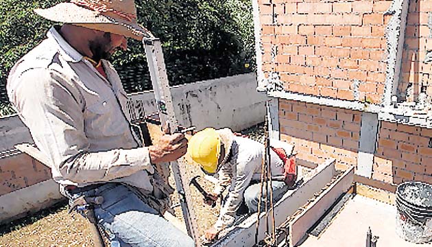 Beneficio. Actualmente los proyectos que se desarrollan hacia este sector del país están dentro del renglón de viviendas con el rango de interés social, lo que permite traspasar el pago de los intereses del préstamo al Estado en un 100% de lo que cobra la banca.