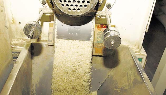 El arroz importado produce la pérdida de varios valores agregados.(Archivo)