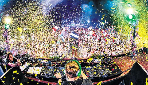 Rukes, fotógrafo oficial de los DJ famosos, también estará en Panamá.