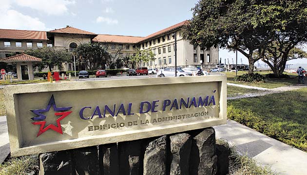 Disputas laborales marcan inicio de actividades en el Canal de Panamá