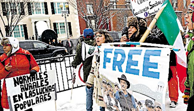 Protestan contra Peña Nieto ante la Casa Blanca