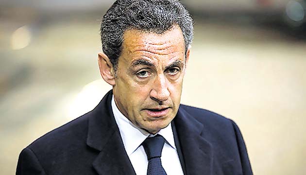 Nicolas Sarkozy: ‘Los bárbaros nos han declarado la guerra’