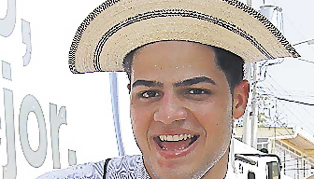 Pedro González (el pollo).()