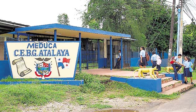 Solo hay capacidad para 400 estudiantes.(Víctor Eliseo Rodríguez)