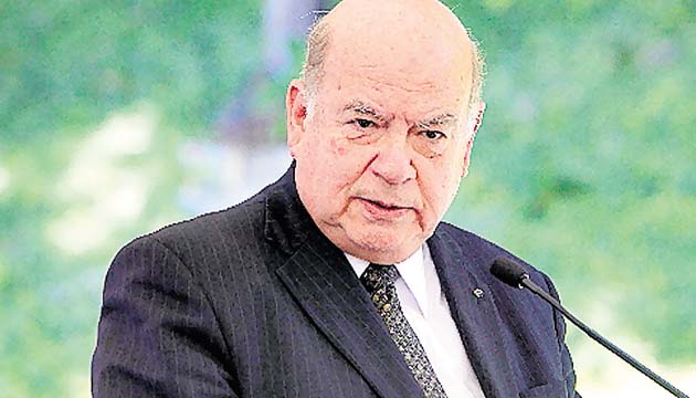 Insulza insta a resolver la crisis política en Haití