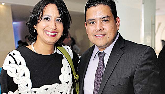 6. Annie Young y Alexis Zapata.