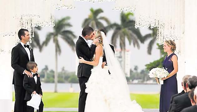 En noviembre se casó con Lara Yunaska en Palm Beach, Florida.