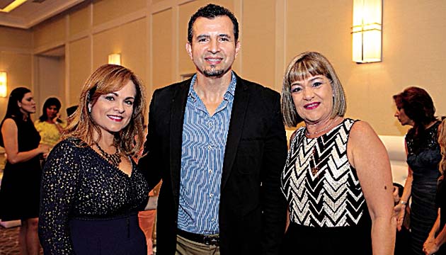 5. Sucett Pittí, Víctor Bosch y Yasmín Fernández.
