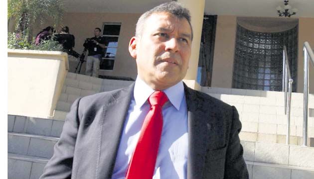 Sidney Sittón presentó a la Corte posibles vicios del proceso.(EFE)