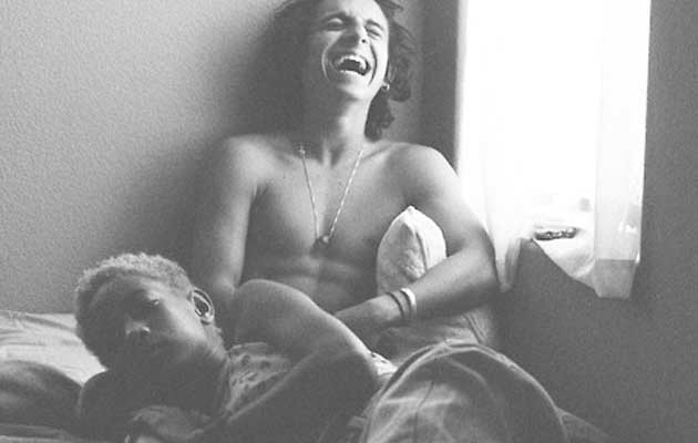 Foto de Willow Smith con Moises Arias
