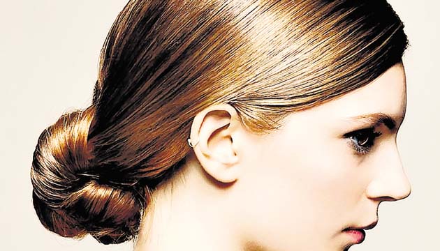 El cabello sucio ayuda a que los recogidos duren más tiempo. (Archivo)